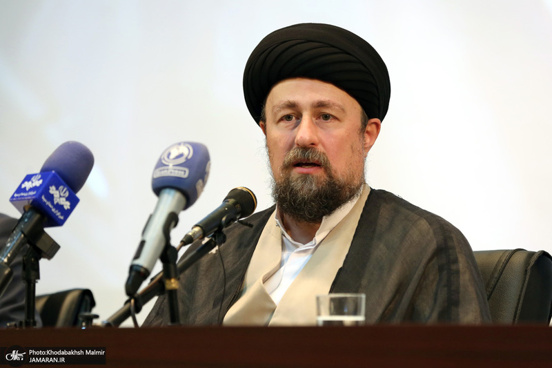 تجدید میثاق وزیر ، معاونان ومسئولان وزارت خارجه با آرمان های حضرت امام (س)