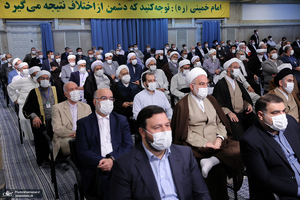 دیدار مسئولان نظام و میهمانان کنفرانس وحدت اسلامى‌ با رهبر معظم انقلاب