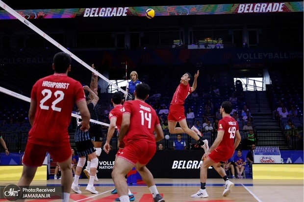 تماشاگر ویژه دیدار ایران و آرژانتین در لیگ ملت های والیبال+ عکس