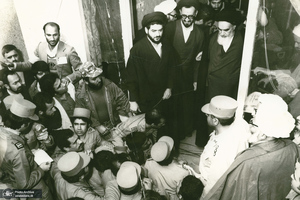 تصاویر منتشر نشده از مرحوم حجت الاسلام و المسلمین سیّدعلی‌اکبر محتشمی‌پور(ره)