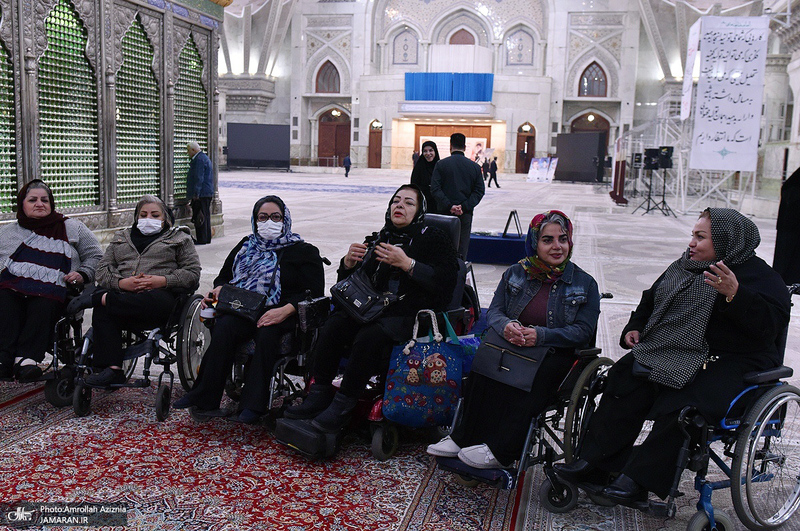 تجدید میثاق افراد دارای معلولیت و خدمتگزارن آنان با آرمان حضرت امام خمینی (س)