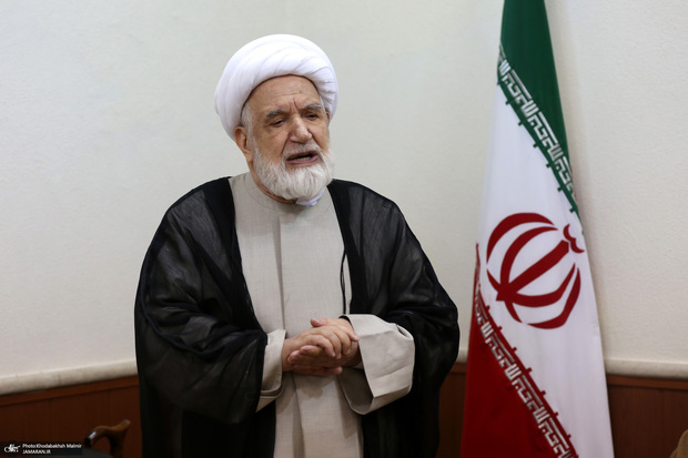 به‌مناسبت بازگشت مهدی کروبی به صحنه حفظ و صیانت از آرمانهای امام و شهیدان