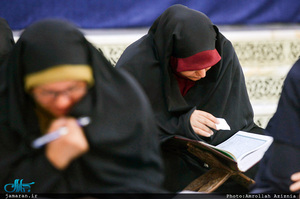 محفل انس با قرآن در حرم مطهر امام خمینی(س)