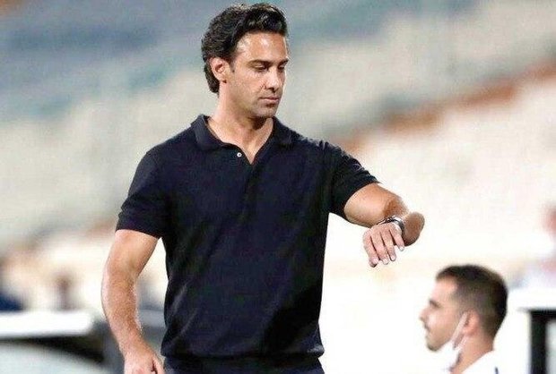 سپاهانی ها به ساعت هوشمند فرهاد مجیدی اعتراض کردند+ عکس