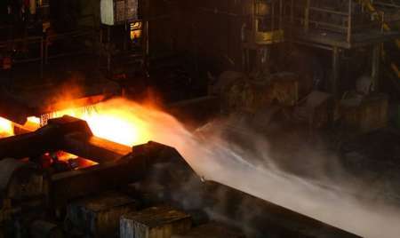 ظرفیت تولید فولاد خام در هرمزگان به چهار میلیون و 800 هزار تن در سال افزایش می یابد