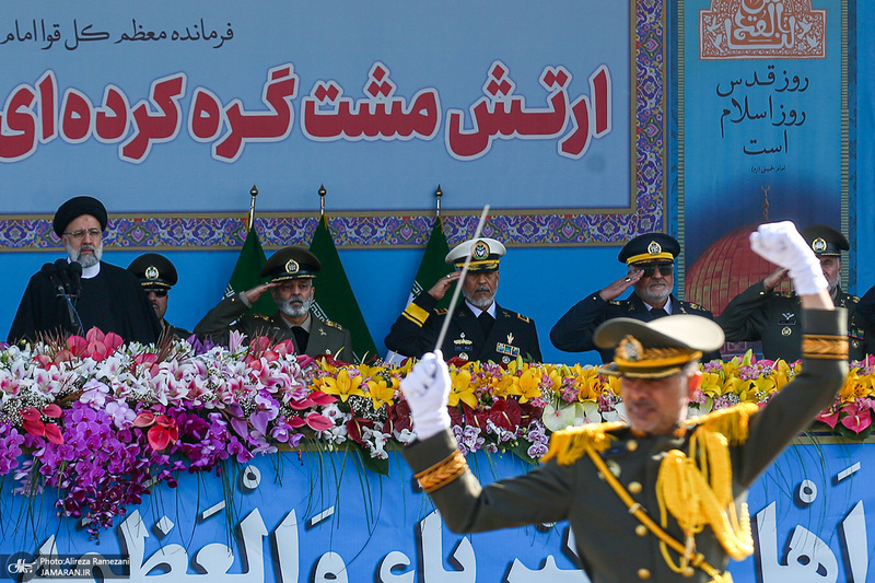 مراسم رژه روز ارتش در جوار حرم مطهر امام خمینی (س) -1
