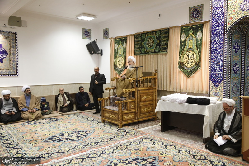 عمامه گذاری طلاب توسط مراجع عظام تقلید در روز میلاد امام علی (ع)‎