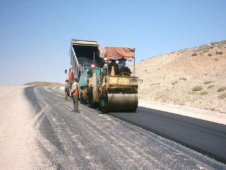 راه و شهرسازی گچساران 20 طرح عمرانی در دست اجرا دارد