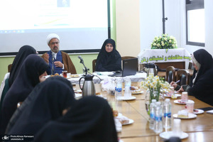 نشست تخصصی اجتهاد و قضاوت زنان از منظر فقه و حقوق