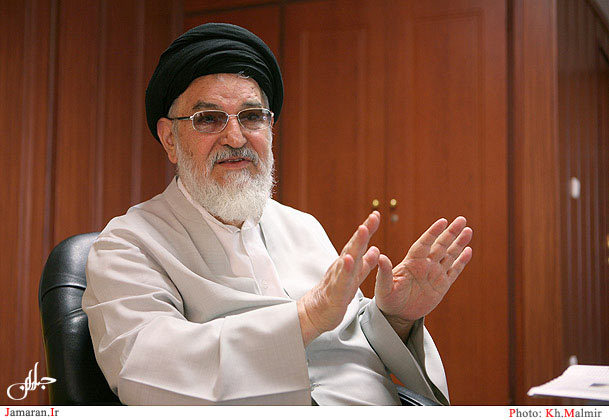 آیت الله امام جمارانی: وصیتنامه امام مظلوم واقع شده/ملتی که نان دارد، اسیر جاهای دیگری نمی شود