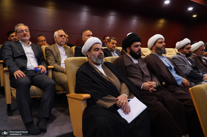 تجدید میثاق جمعی از مدیران و کارکنان بنیاد مسکن انقلاب اسلامی با آرمان های امام خمینی (س)