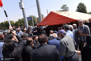 مراسم خاکسپاری سیدعلی صنیع خانی در بهشت زهرا (س) تهران