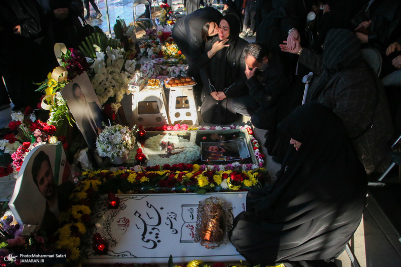 مهمانی لاله ها در قطعه شهدای بهشت زهرا