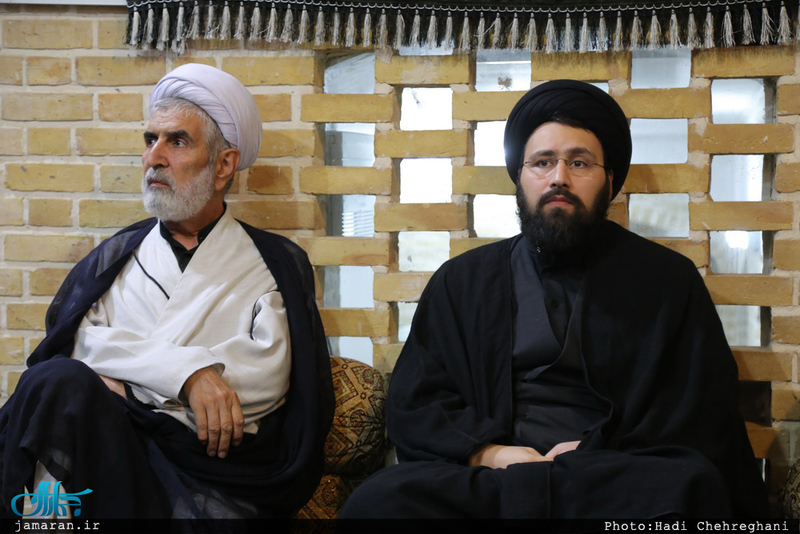 دیدار جمعی از ائمه جماعات استان قم با سید علی خمینی