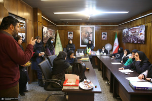 ورکشاپ هنر ی دانش آموزان هنرستان یادگار امام در حسینیه جماران