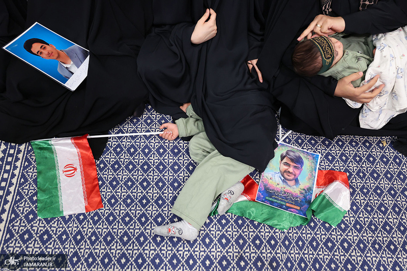 دیدار دانش‌آموزان و دانشجویان با رهبر معظم انقلاب