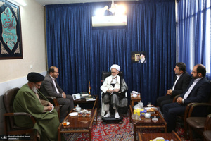 دیدار معاون فرهنگی موسسه با آیت الله دری نجف آبادی