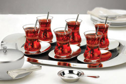 چای؛ جایگزین طبیعی دهانشویه