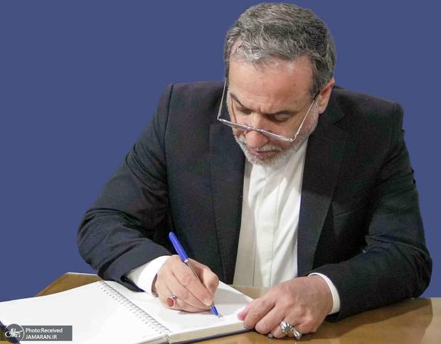 عراقچی درگذشت محمود فرشچیان را تسلیت گفت