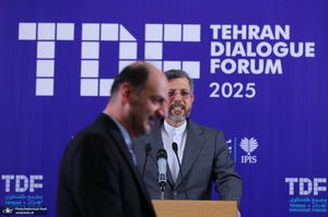 نشست خبری سعید خطیب زاده با موضوع مجمع گفتگوی تهران