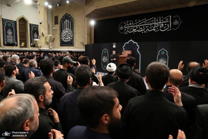 مراسم عزاداری شب شهادت حضرت فاطمه‌زهرا (س) در حسینیه امام خمینی