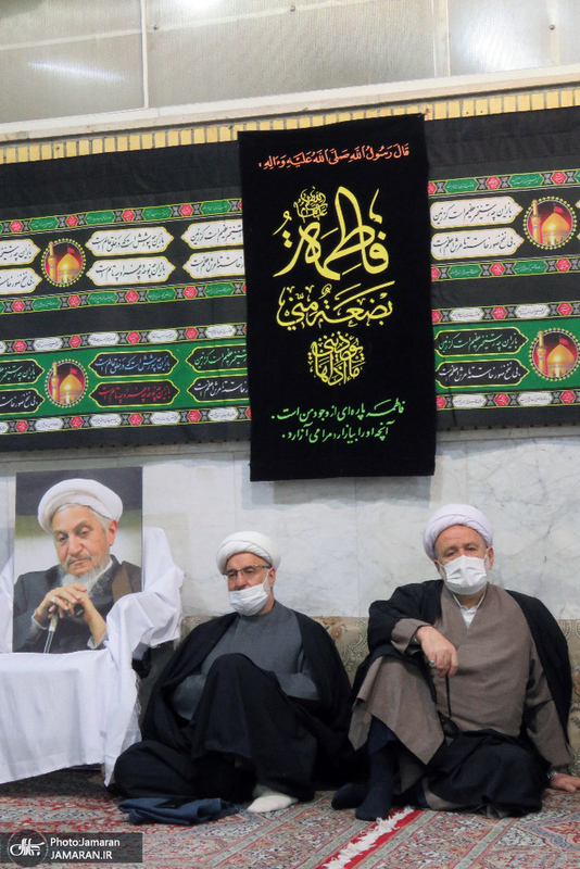 مراسم عزاداری و سوگواری ایام فاطمیه در دفتر آیت الله العظمی صانعی (ره)