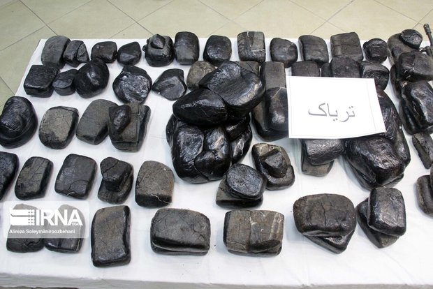 ۳۰۰ کیلوگرم تریاک در اصفهان کشف شد