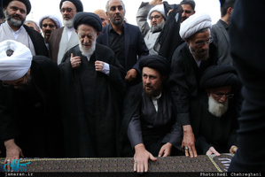 تشییع و خاکسپاری حضرت آیت الله راستی کاشانی(ره)