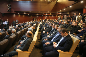 دیدار رئیس، مدیران و جمعی از کارکنان کمیته امداد امام خمینی (ره) با سید حسن خمینی