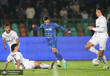 نقره داغ ملوان و برد انضباطی استقلال و تراکتور+ جدول