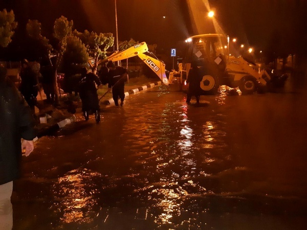 بارندگی در تایباد منجر به تخلیه روستای دوغارون شد