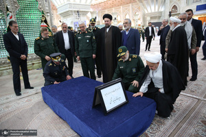 تجدیدمیثاق فرماندهان و کارکنان نیروهای مسلح با آرمان‌های امام خمینی (س) -1