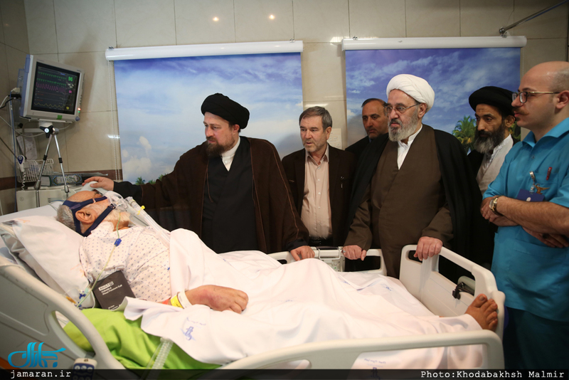 عیادت سید حسن خمینی از حجت الاسلام و المسلمین سید مهدی طباطبایی