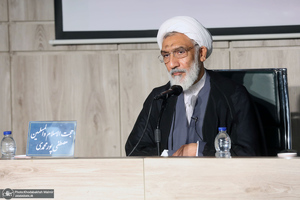 مراسم گرامیداشت شهید بهشتی و یارانش در پژوهشکده امام خمینی (س) و انقلاب اسلامی