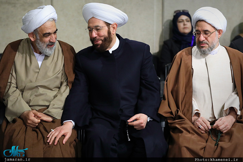 دیدار مسئولان نظام و میهمانان کنفرانس وحدت اسلامى با رهبر معظم انقلاب