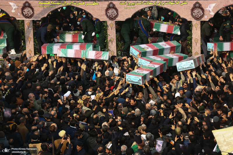 مراسم تشییع 200 شهید گمنام دفاع مقدس در تهران - 4