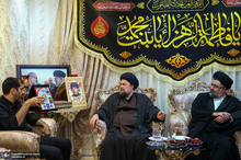 حضور آیت‌الله سید حسن خمینی در منزل سردار سپهبد شهید علی شادمانی