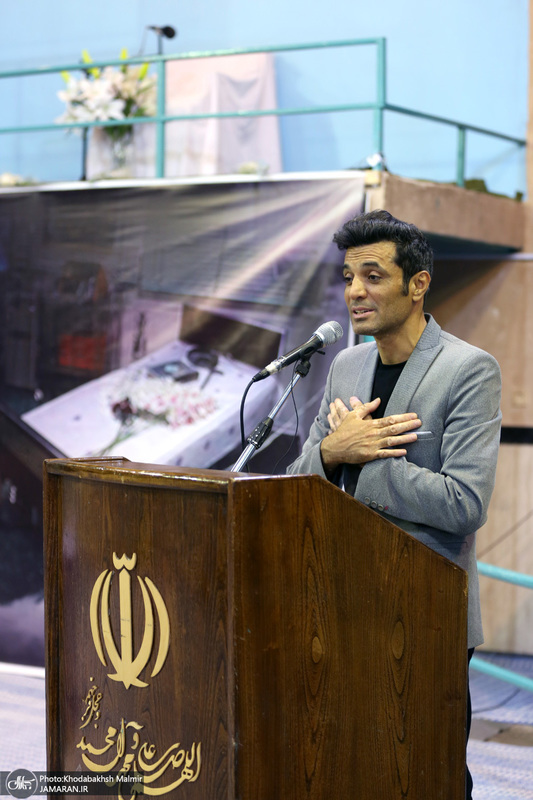 عصر شعر و محفل ادبی ( طبیب جان ) در حسینیه جماران