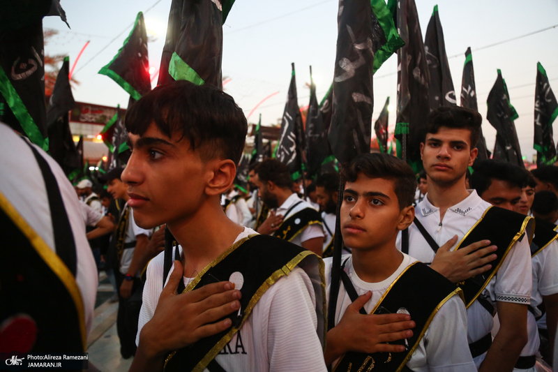 عزاداری قبیله بنی عامر در بین الحرمین در آستانه روز اربعین