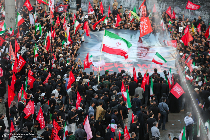 دومین روز مراسم وداع با رهبر شهید انقلاب در مصلای تهران