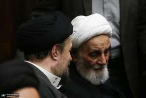 مراسم ختم احمد ناطق نوری