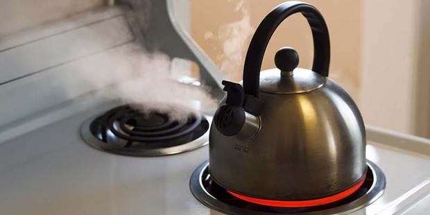  روشی ساده برای از بین بردن رسوب کتری 