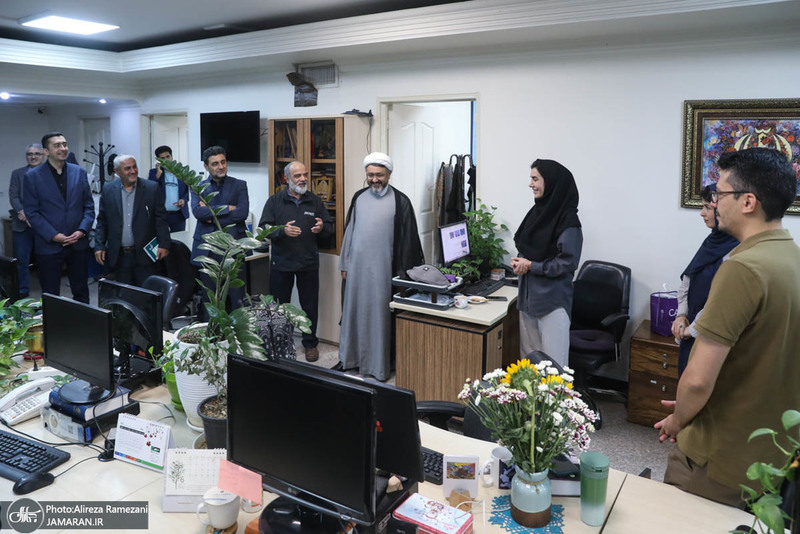 بازدید رییس موسسه تنظیم و نشر آثار امام خمینی (ره) از خبرگزاری ایسنا