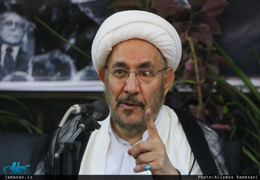 مسلمان اخلاقی بمانید و با افراط و تفرقه و خشونت مقابله کنید