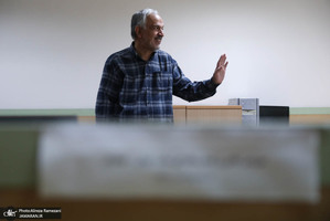 بازدید احمد مسجد جامعی از پایگاه خبری جماران