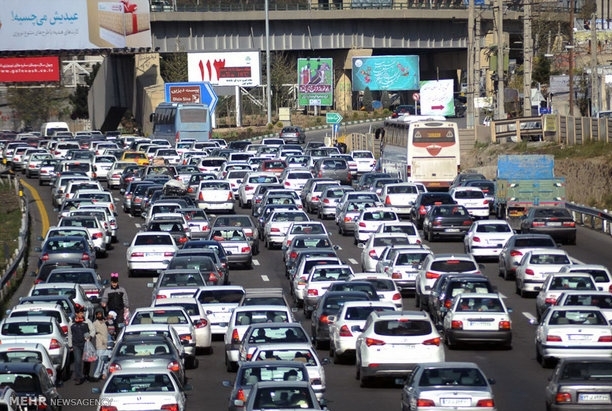 ترافیک سنگین درجاده کرج -چالوس وآزادراه تهران - کرج -قزوین