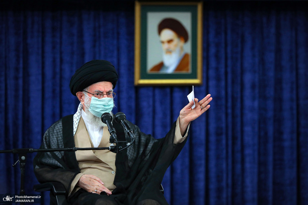 رهبر معظم انقلاب: حضور بانوی ورزشکار بر سکوی قهرمانی با حجاب اسلامی پدیده بی‌بدیلی در دنیای مادی و پر از فساد امروز است/ اینکه ورزشکار ما به علت مسابقه ندادن با فرستادگان رژیم صهیونیستی از مدال محروم می‌شود، در واقع یک پیروزی است