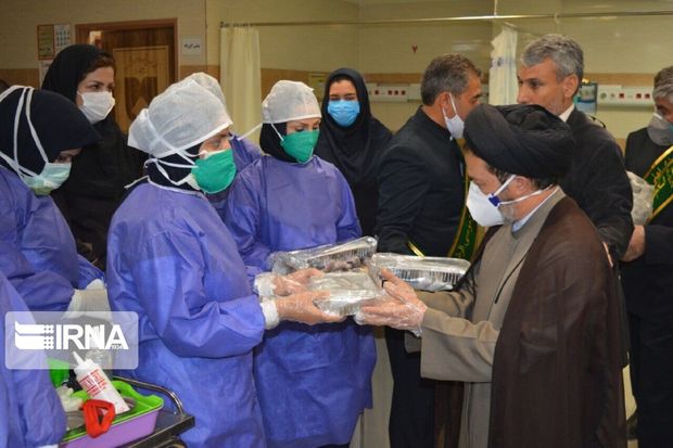 ۴۸ هزار پرس غذای متبرک در بیمارستان‌های خراسان رضوی توزیع شد