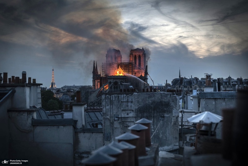 آتش سوزی گسترده کلیسای نتردام پاریس