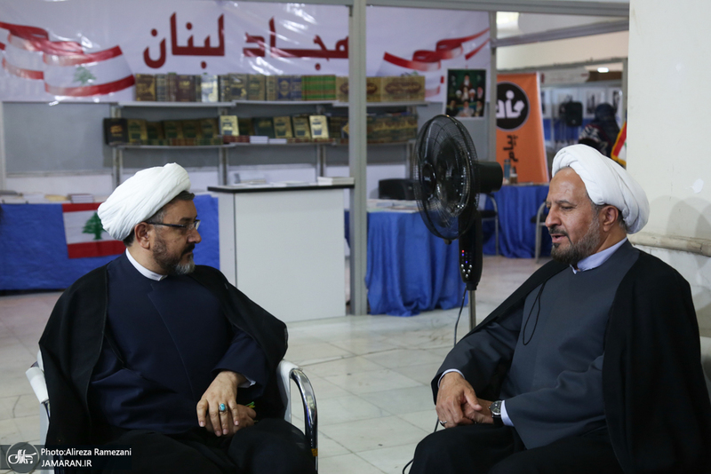 حضور حجت الاسلام و المسلمین علی کمساری در سی و ششمین نمایشگاه کتاب تهران